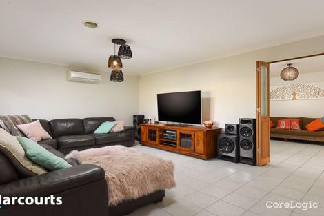 Property photo of 27 Chapman Street Carrum Downs VIC 3201