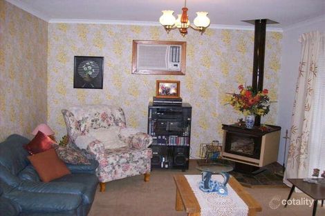 Property photo of 24 Gabrenol Court Noarlunga Downs SA 5168