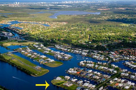 25 North Bank Ct, Helensvale, QLD 4212