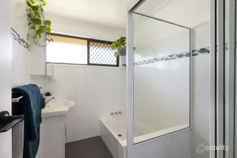 Property photo of 36 Charnley Street Kearneys Spring QLD 4350