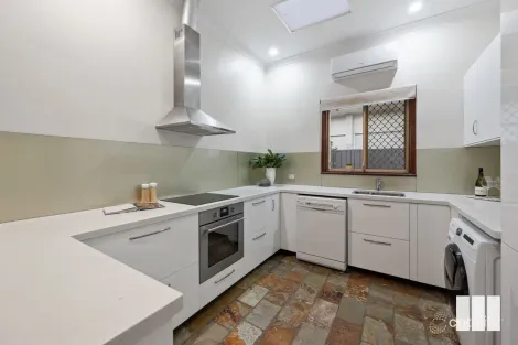 Property photo of 4 Edgecumbe Street Como WA 6152