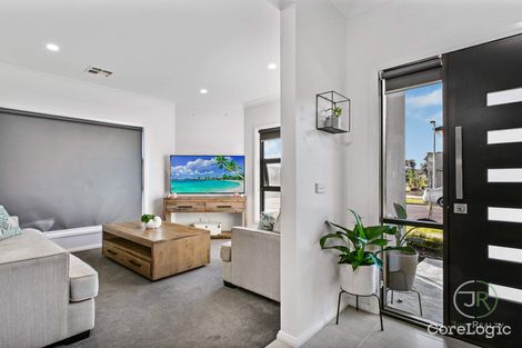 Property photo of 42 Adrian Street Cranbourne East VIC 3977