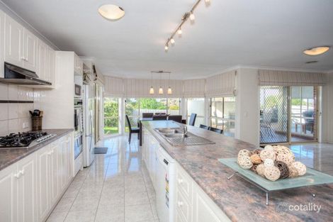 Property photo of 7 Lucern Close Romsey VIC 3434