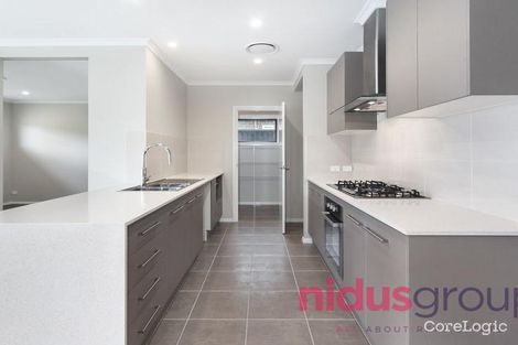 Property photo of 52 Izaac Circuit Jordan Springs NSW 2747