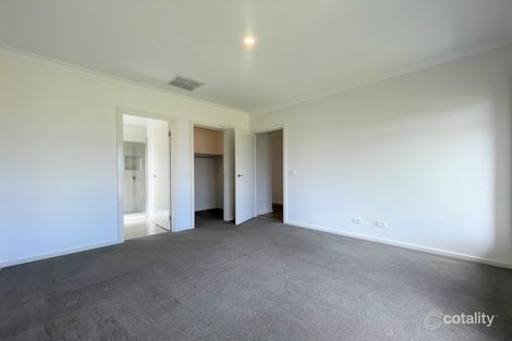 Property photo of 30 Maker Parade Echuca VIC 3564