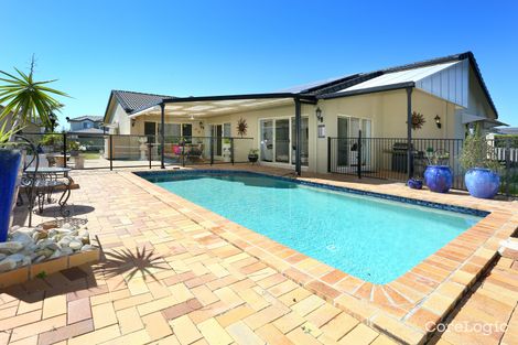 Property photo of 16 Villa Court Broadbeach Waters QLD 4218