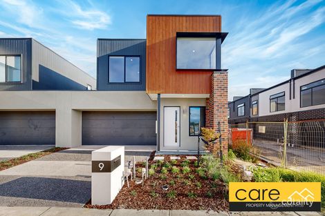 9 Middleborough Tce, Clyde, VIC 3978