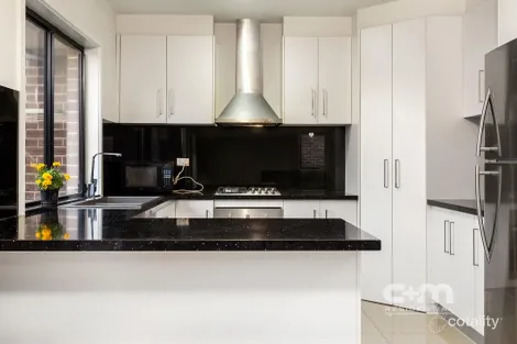 Property photo of 2/321 Camp Road Broadmeadows VIC 3047