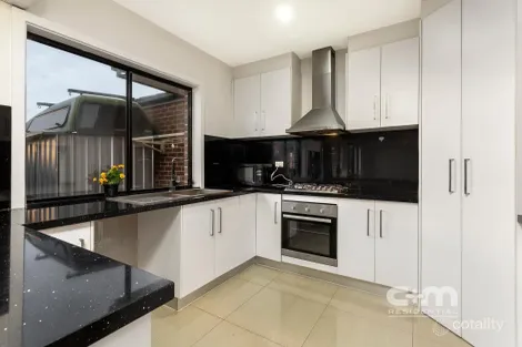 Property photo of 2/321 Camp Road Broadmeadows VIC 3047