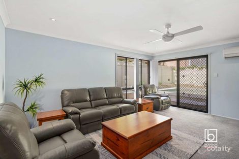 Property photo of 36 The Ridgeway Lisarow NSW 2250