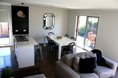 Property photo of 52 Pinetree Crescent Lalor VIC 3075