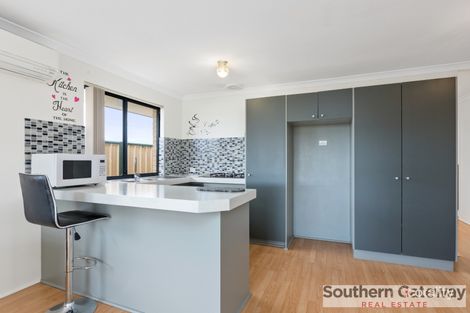 Property photo of 12 Pepperell Crescent Leda WA 6170