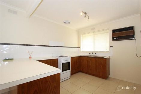 Property photo of 2/7 Reception Avenue Strathdale VIC 3550