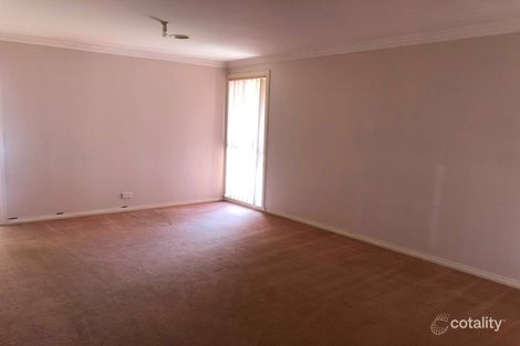 Property photo of 4 Kellybrook Close Delahey VIC 3037