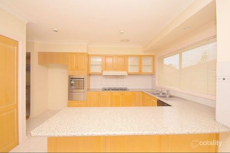 Property photo of 19 Bellevue Boulevard Hillside VIC 3037