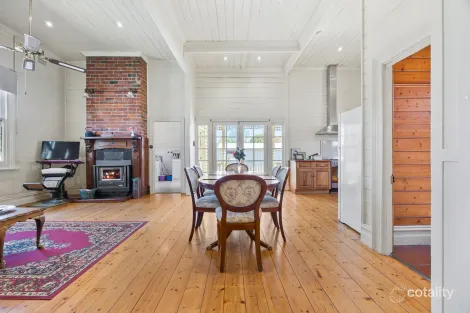 Property photo of 405 Armstrong Street North Soldiers Hill VIC 3350