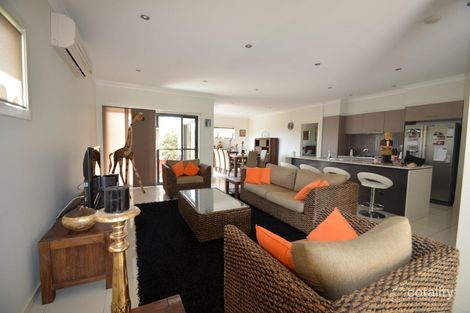 4 Galley Rd, Hope Island, QLD 4212