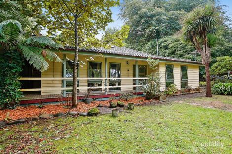 24 Hazelwood Rd, East Warburton, VIC 3799