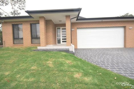 10 Dampier Cres, Fairfield West, NSW 2165