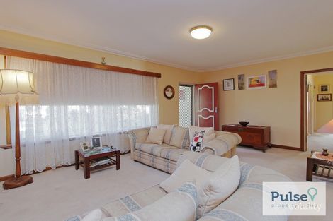 Property photo of 474 Riverton Drive East Riverton WA 6148