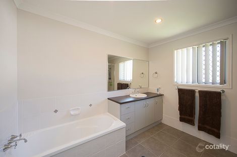 Property photo of 2 Phoenix Place Telina QLD 4680