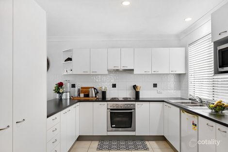 Property photo of 2/17 Sandhurst Crescent Upper Coomera QLD 4209