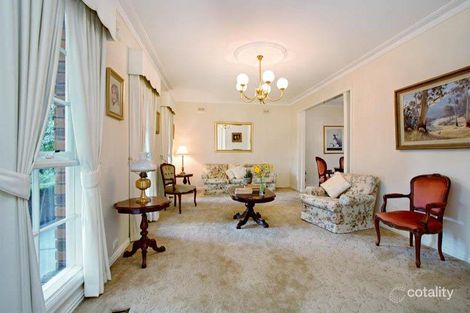 Property photo of 11 Dellfield Drive Templestowe Lower VIC 3107