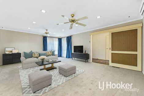 6 Glenbourne Rd, Cranbourne, VIC 3977