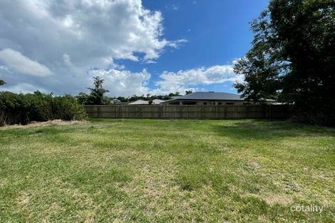 15 Clipper Ct, South Mission Beach, QLD 4852