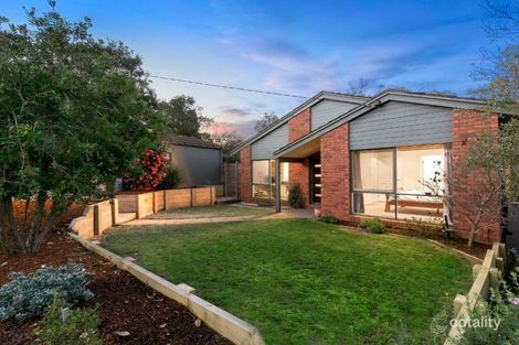 11 Glencoe Cres, Mount Martha, VIC 3934