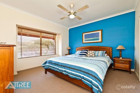 Property photo of 8 Kingia Way Canning Vale WA 6155