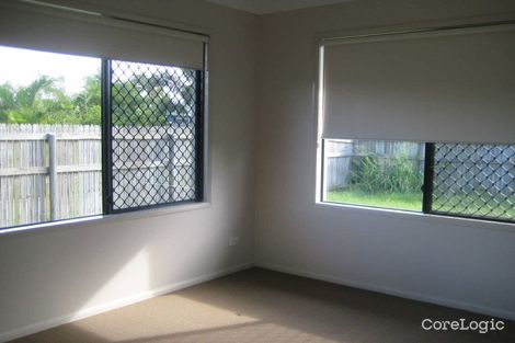 Property photo of 17 Greentree Circuit Bushland Beach QLD 4818