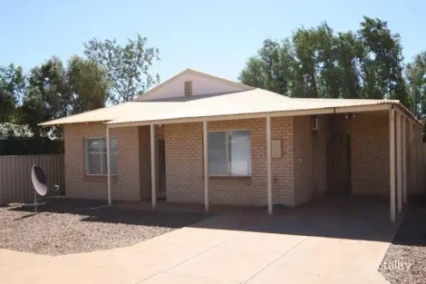 Property photo of 35C Masters Way South Hedland WA 6722