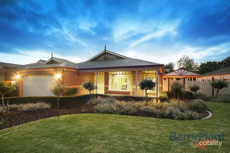 Property photo of 5 Sunhill Court Beaconsfield VIC 3807