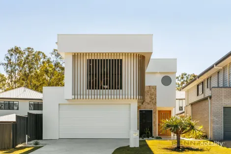 Property photo of 15A Scenic Road Kenmore QLD 4069