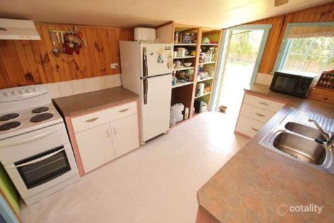 Property photo of 32 Cemetery Road Dover TAS 7117