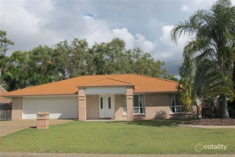17 Kavanagh Cres, Koongal, QLD 4701