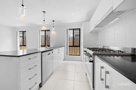 Property photo of 4 Dominic Drive Logan Reserve QLD 4133