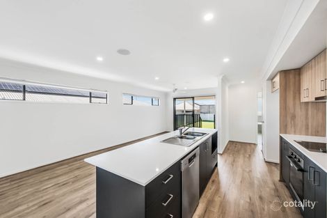 Property photo of 72 Twilight Drive Spring Mountain QLD 4300