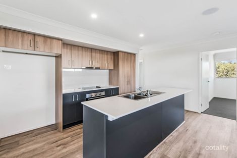Property photo of 72 Twilight Drive Spring Mountain QLD 4300