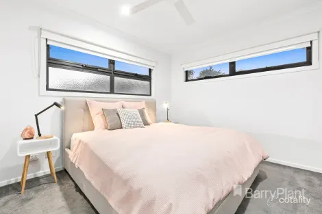 Property photo of 3 Sage Close Kilsyth VIC 3137