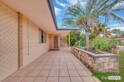 Property photo of 17 Joyce Avenue Lammermoor QLD 4703