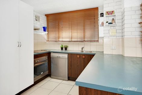 Property photo of 4/24 Moreton Parade Kings Beach QLD 4551