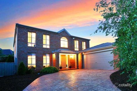 4 Hawkesbury Ave, Hillside, VIC 3037