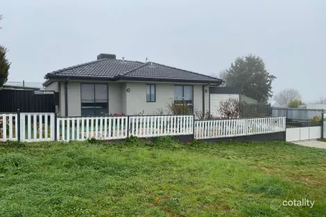 Property photo of 14 Spring Street Maryborough VIC 3465