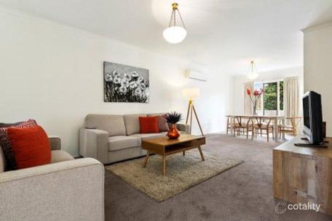 Property photo of 8 Refuge Close Doncaster East VIC 3109