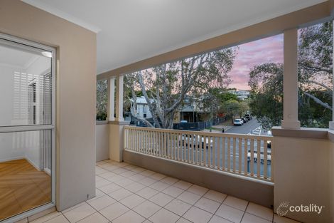 Property photo of 5/75 Riding Road Hawthorne QLD 4171