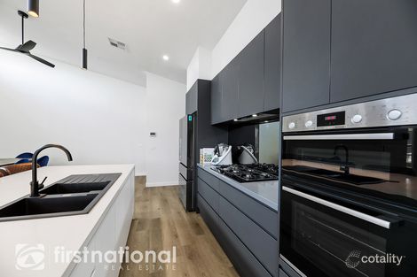 Property photo of 9 Applebox Place Newborough VIC 3825