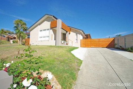 Property photo of 8 Poole Court Endeavour Hills VIC 3802