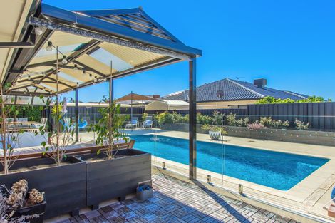 Property photo of 52 Liechardt Loop Rockingham WA 6168
